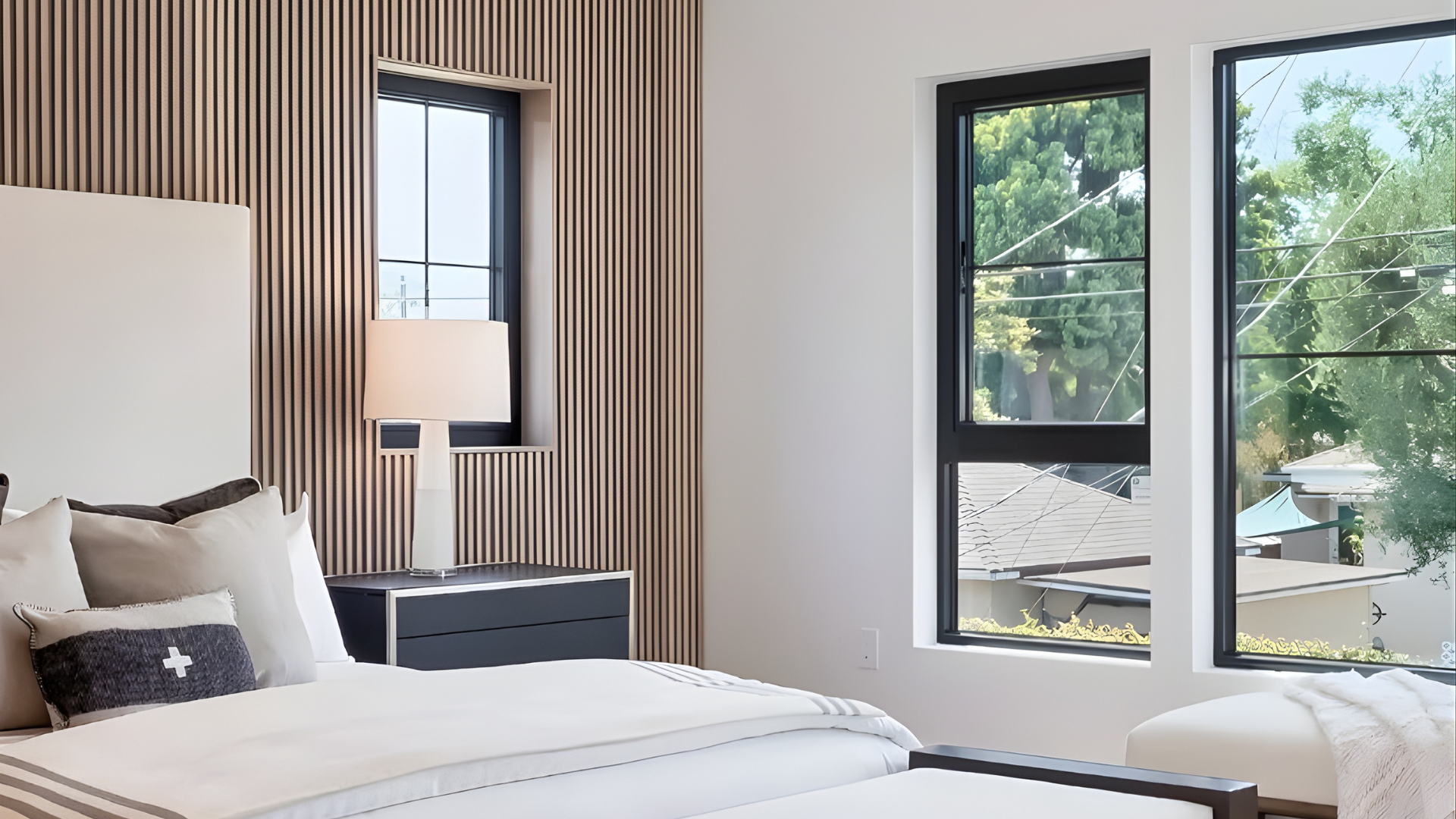 VLX 500 Single & Double Hung Window in Pompano Beach, FL | TruePane Windows & Doors - detail 4